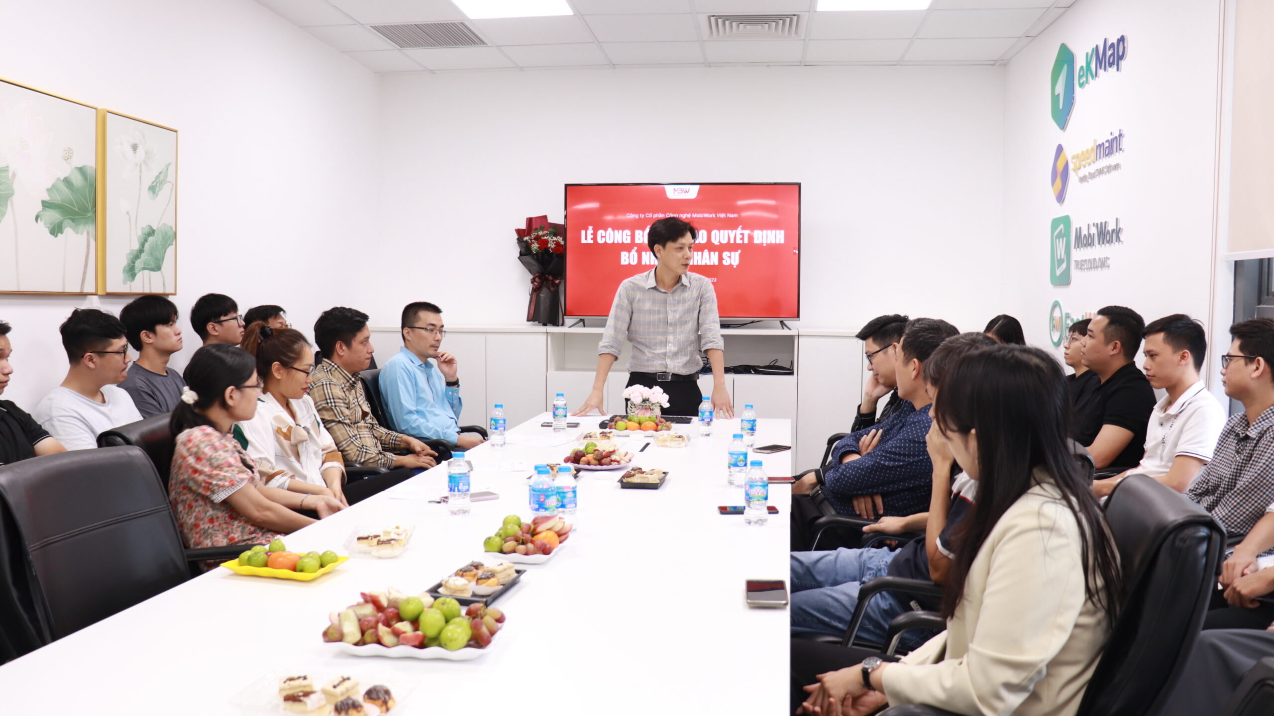 MBW công bố và trao quyết định bổ sung nhân sự mới